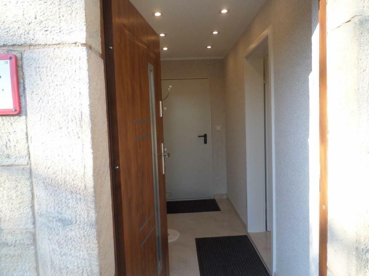 1 Zi. Apartment Naehe Flughafen/Messe Stuttgart 24H Waldenbuch 外观 照片
